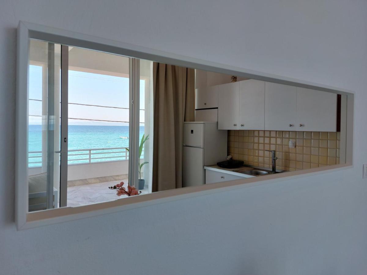 Nefeli Seaside Apartments Polychrono Exterior foto