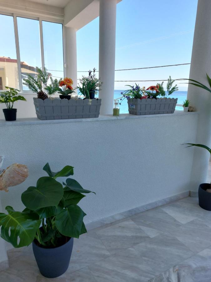 Nefeli Seaside Apartments Polychrono Exterior foto